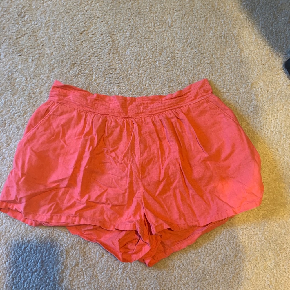 Flowy shorts